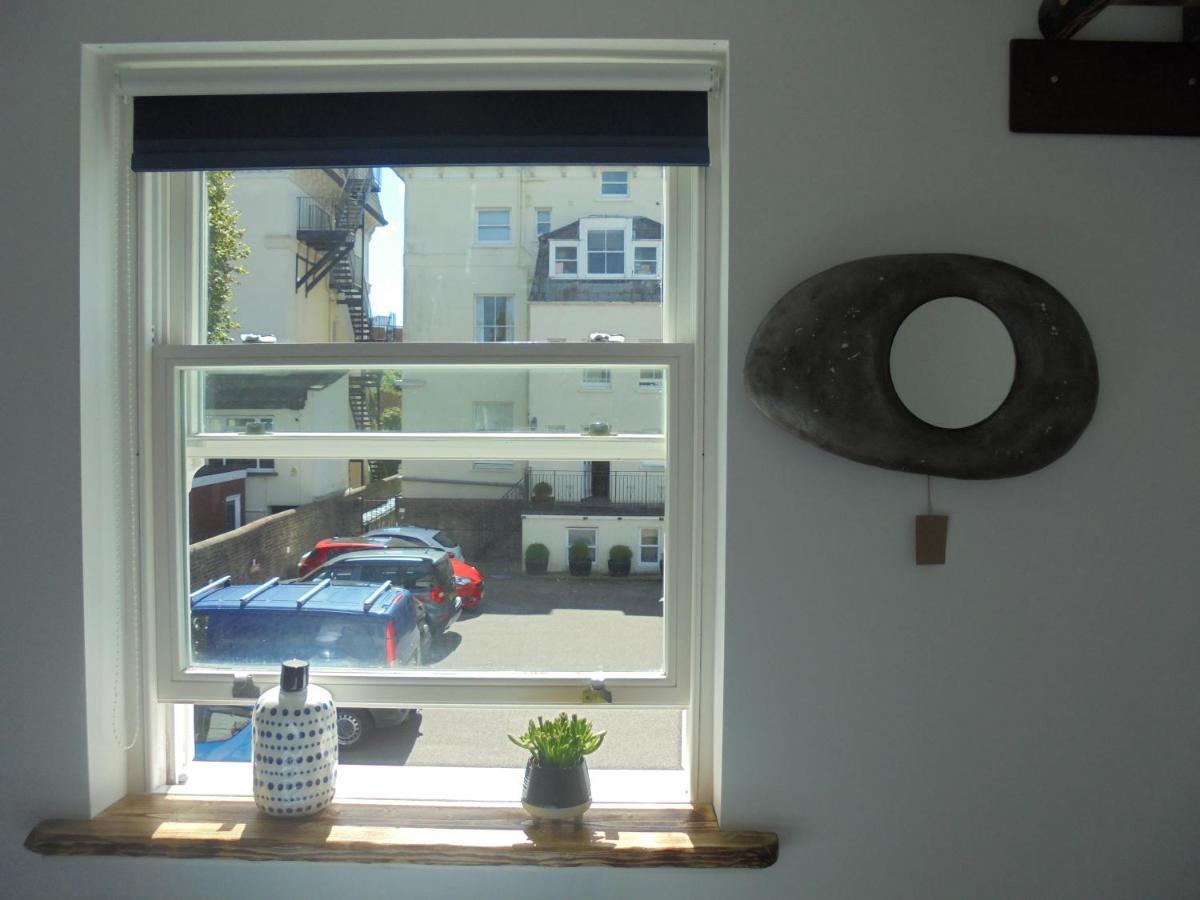The Beach House Holiday Apartments イーストボーン エクステリア 写真