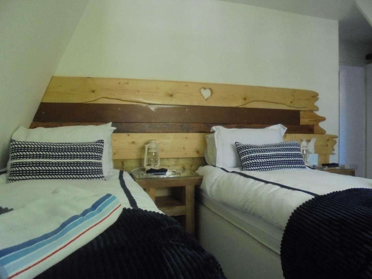 The Beach House Holiday Apartments イーストボーン エクステリア 写真